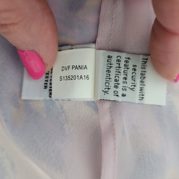 Diane Von Furstenberg Silk Pania Light Pink Butterfly Halter Neck Top Size L - Picture 12 of 12